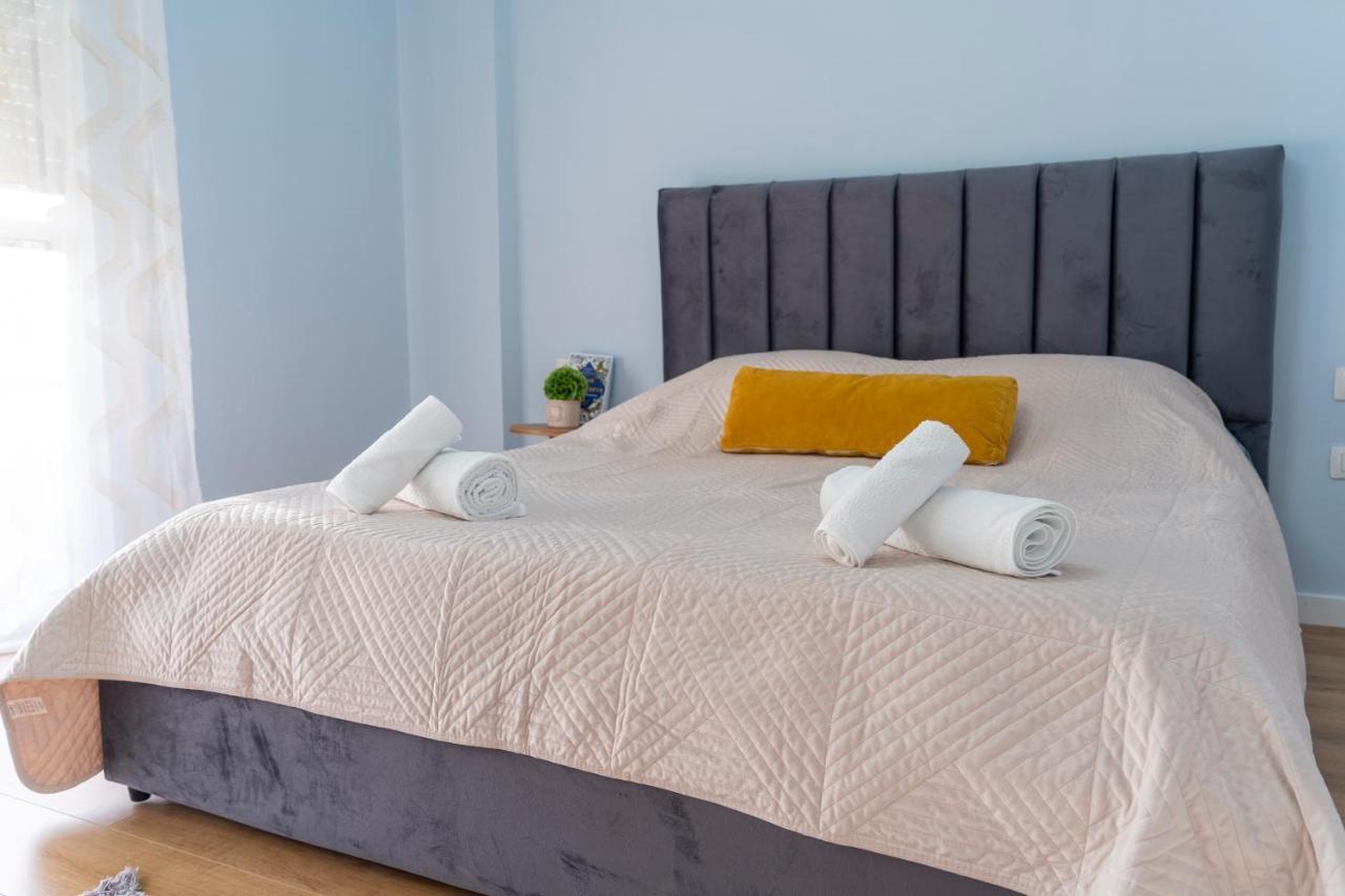 Cane Apartment New Bazaar Тирана Екстер'єр фото