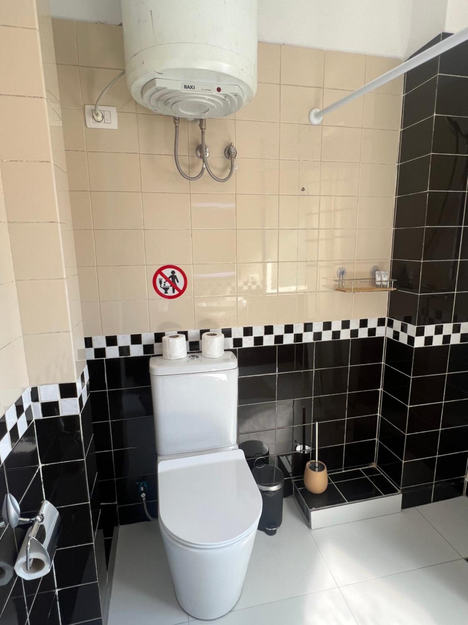 Cane Apartment New Bazaar Тирана Екстер'єр фото